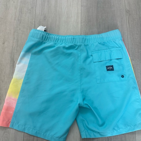 Billabong Mens Medium Surf Shorts Recycler - Picture 3 of 4